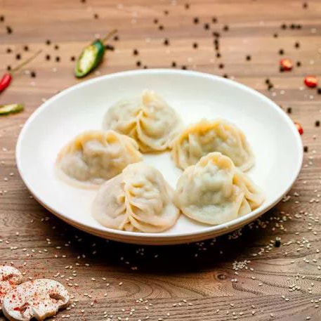 Basilic Манты пареные с говядиной и картофелем